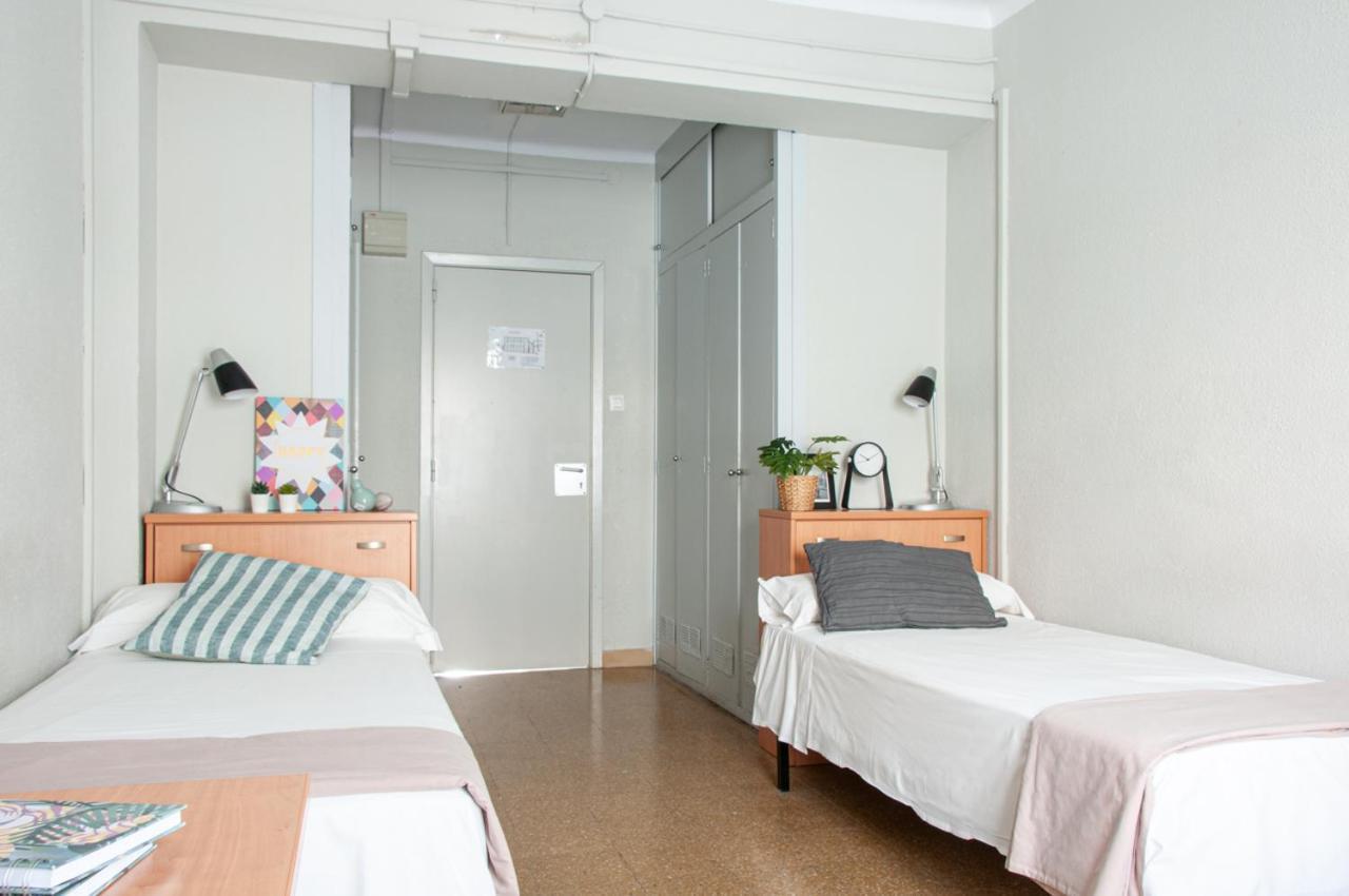 Residencia Universitaria Resa Sant Jordi Tarragona Exterior photo
